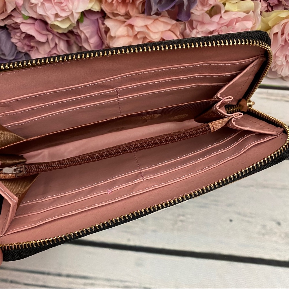 Vegan Leather Geometric Clutch Wallet Checkbook - Picture 10 of 12